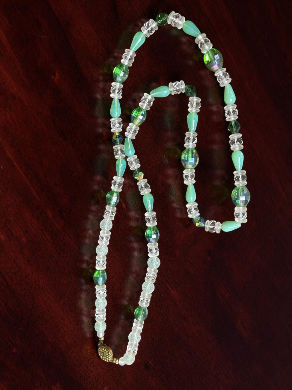 Green & Clear Beaded Necklace Mint Iridescent Glass Gold-Tone Clasp